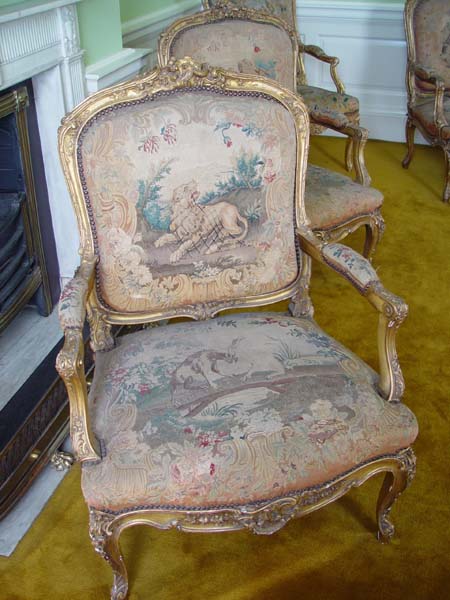 Dublin_Castle_Tapestry_Chair