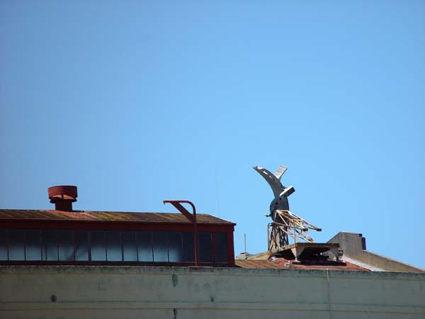 Rooftop_Sculpture